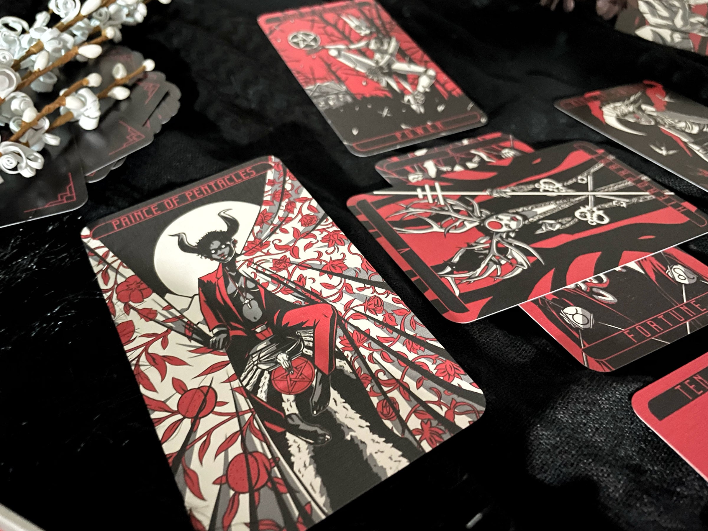 Lost Hollow Tarot | Pixel Occult